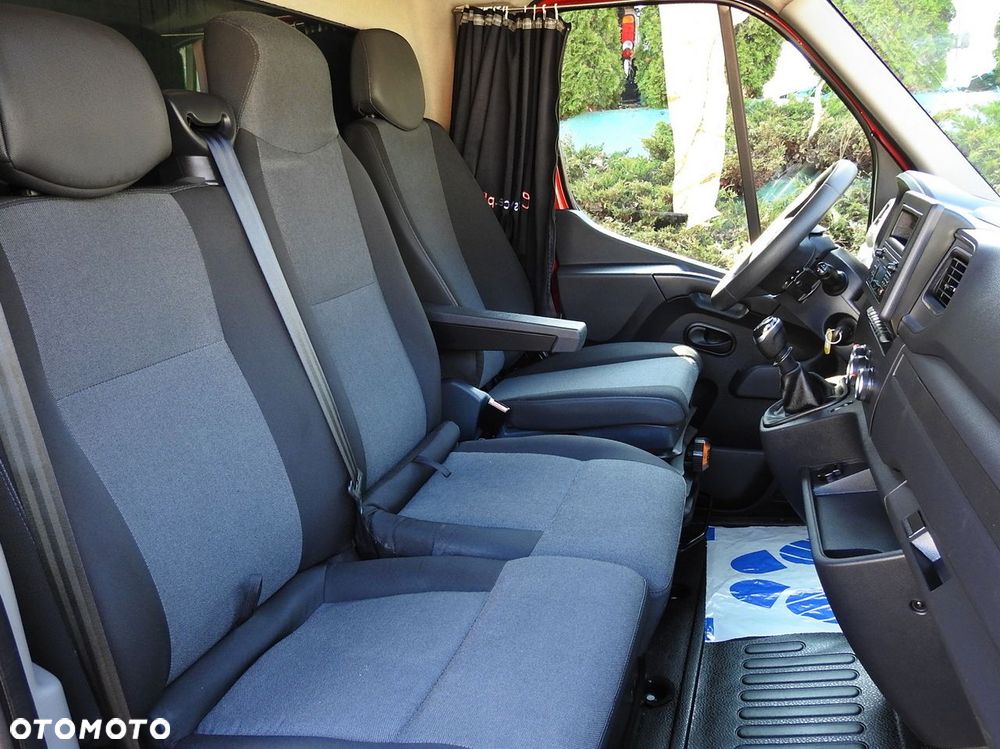 Renault MASTER PLANDEKA 10 PALET WEBASTO TEMPOMAT KLIMATYZACJA LEDY PNEUMATYKA  165KM - 37