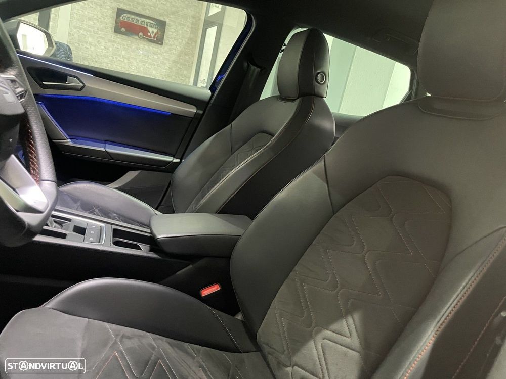 SEAT Leon 1.4 e-Hybrid DSG FR - 18