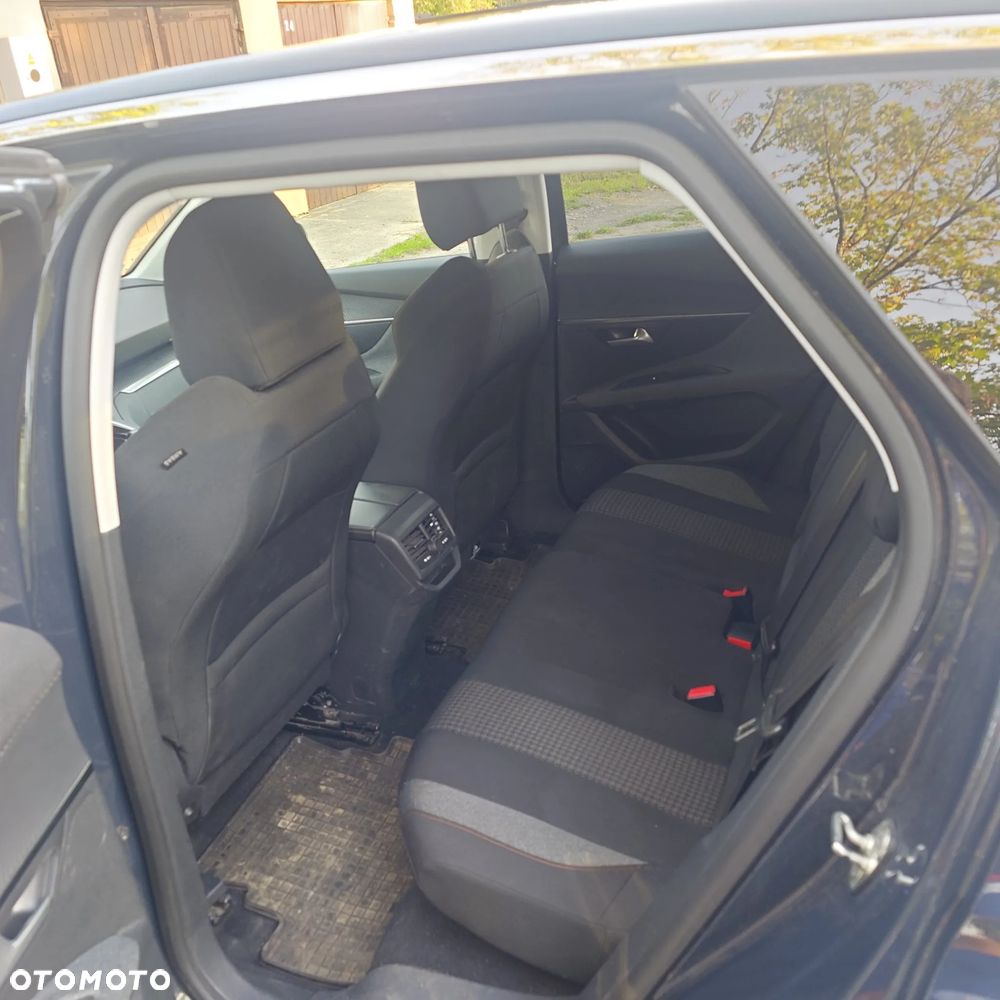 Peugeot 3008 - 15
