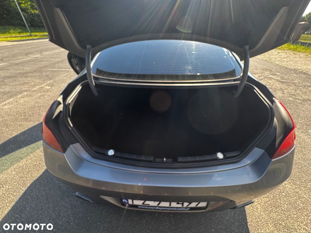 BMW Seria 6 650i - 5