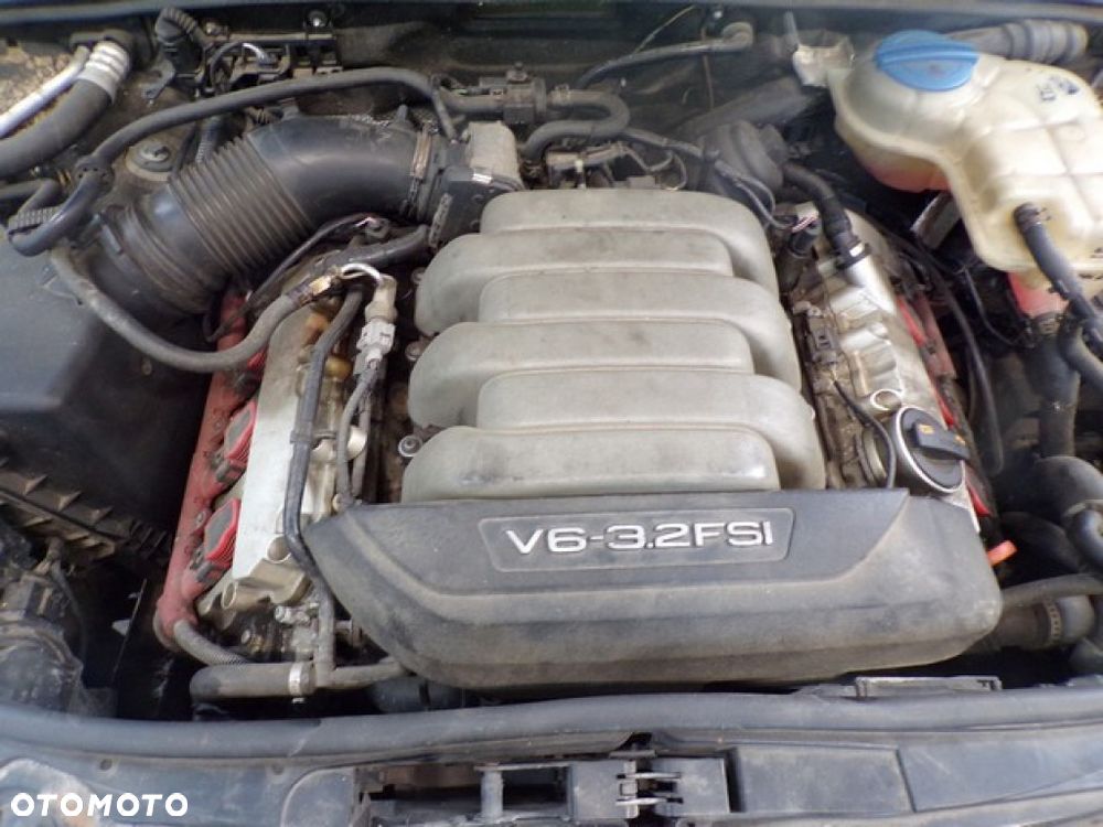 Części - Audi A4 B7 3.2 FSI V6 256 KM QUATTRO SEDAN 05R - 5