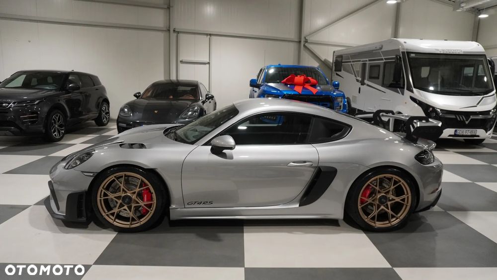 Porsche 718 Cayman GPF GT4 RS PDK - 14