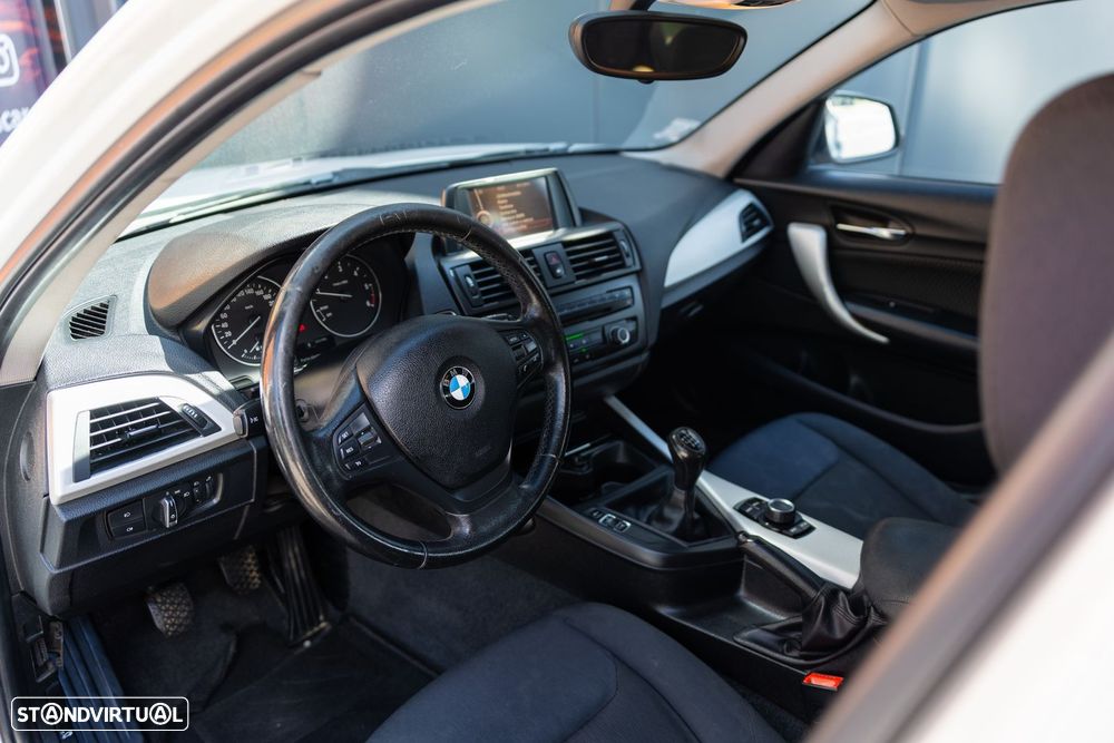 BMW 116 d EDynamics Line Urban - 7