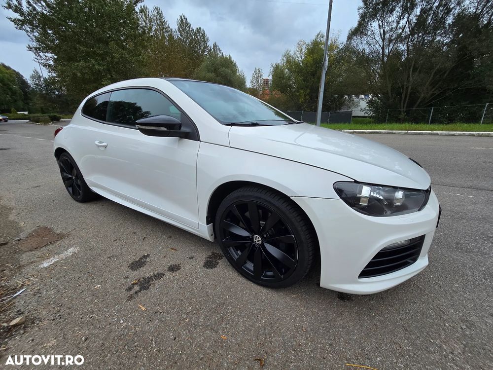 Volkswagen Scirocco R 2.0 TSI DSG - 6