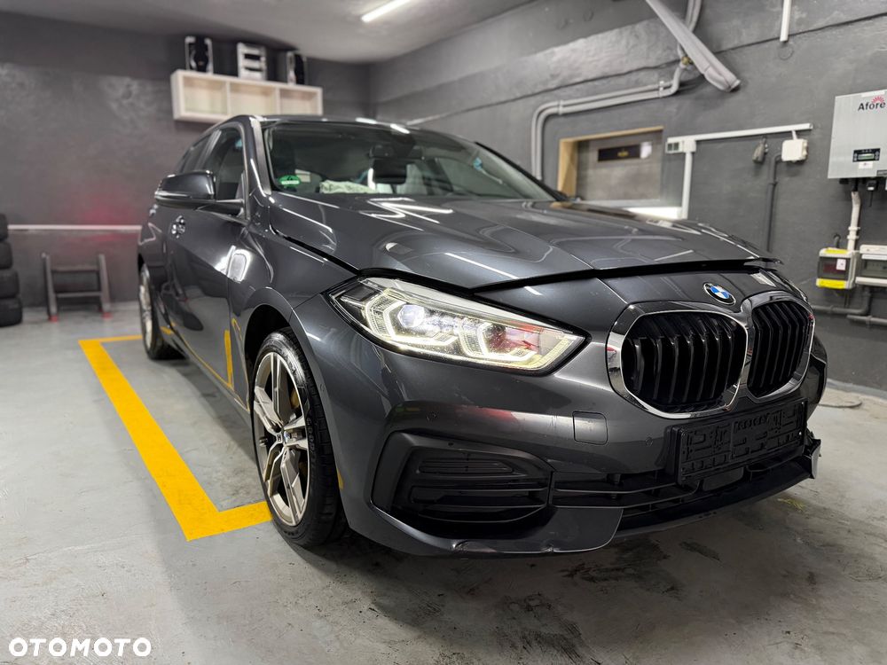 BMW Seria 1 118i Business Edition - 1