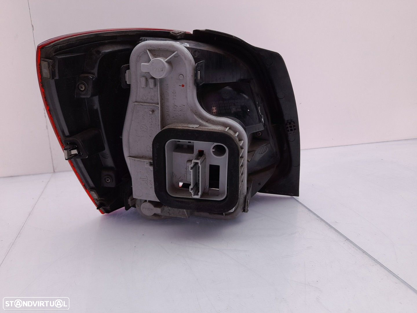 Farolim direito VOLKSWAGEN Polo (6R, 6C) - 2