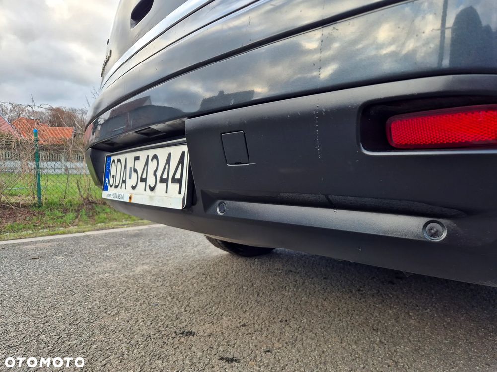 Citroën C5 II 2.0 HDi Exclusive - 18