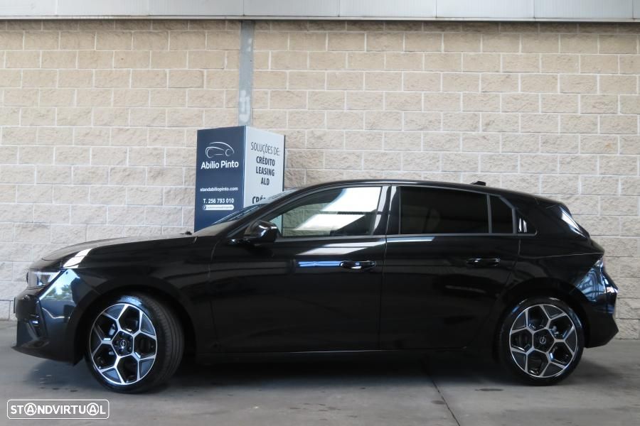 Opel Astra 1.2 T GS - 3