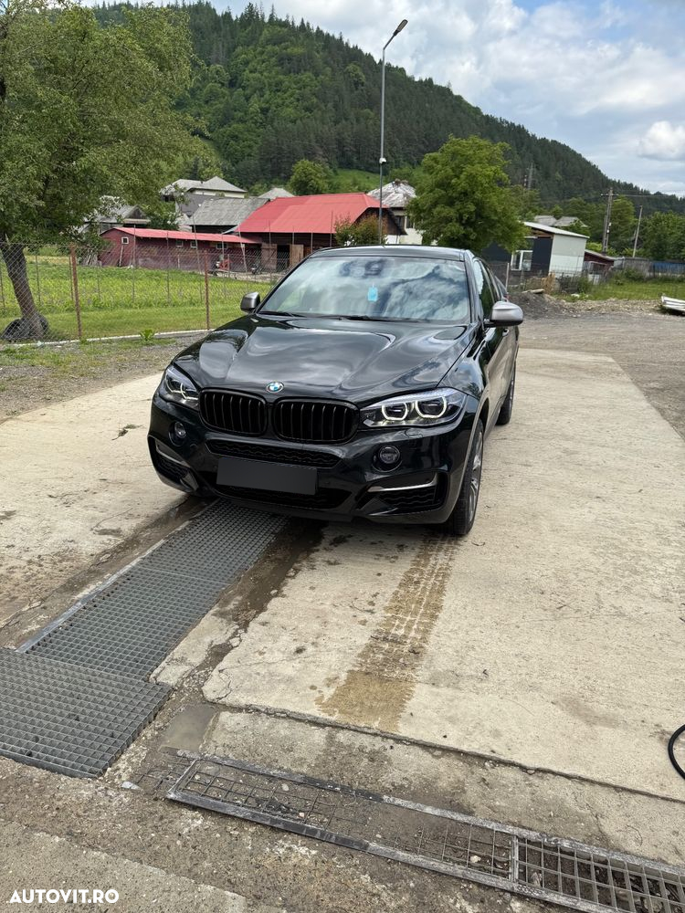 BMW X6 M M50d - 13