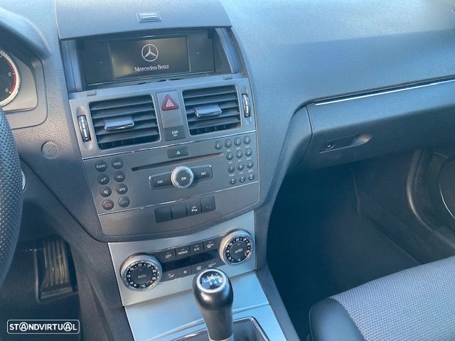 Mercedes-Benz C 220 CDI Avantgarde BlueEfficiency - 20