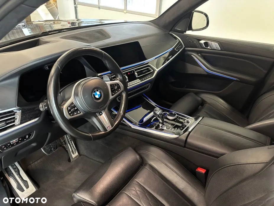 BMW X7 - 13