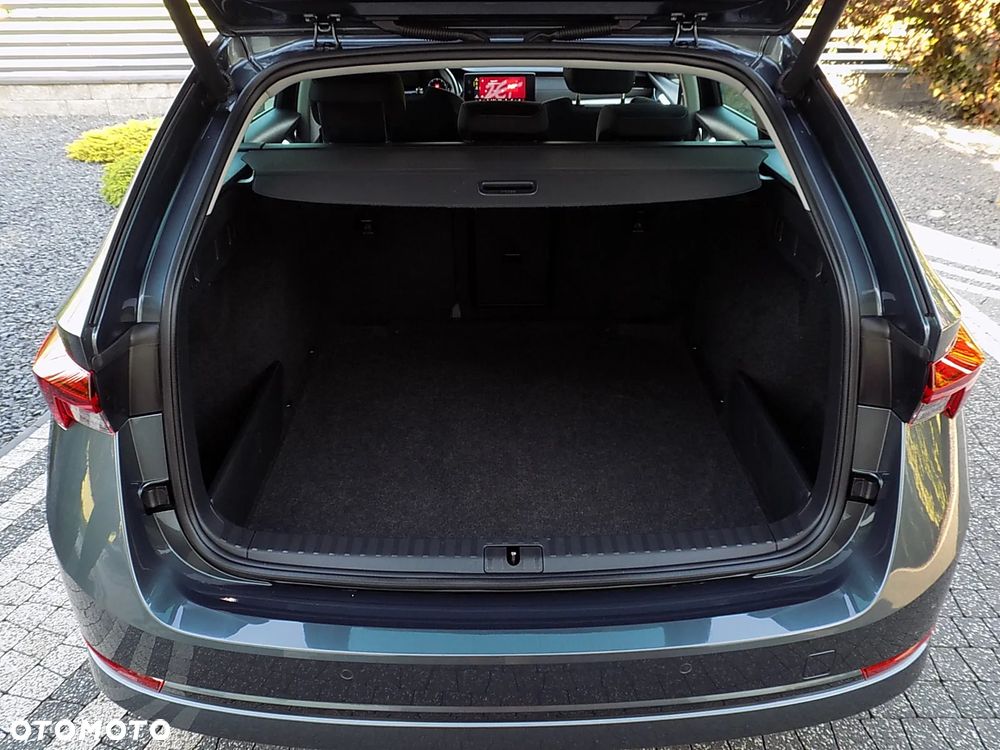 Skoda Octavia 1.5 TSI ACT Style - 39