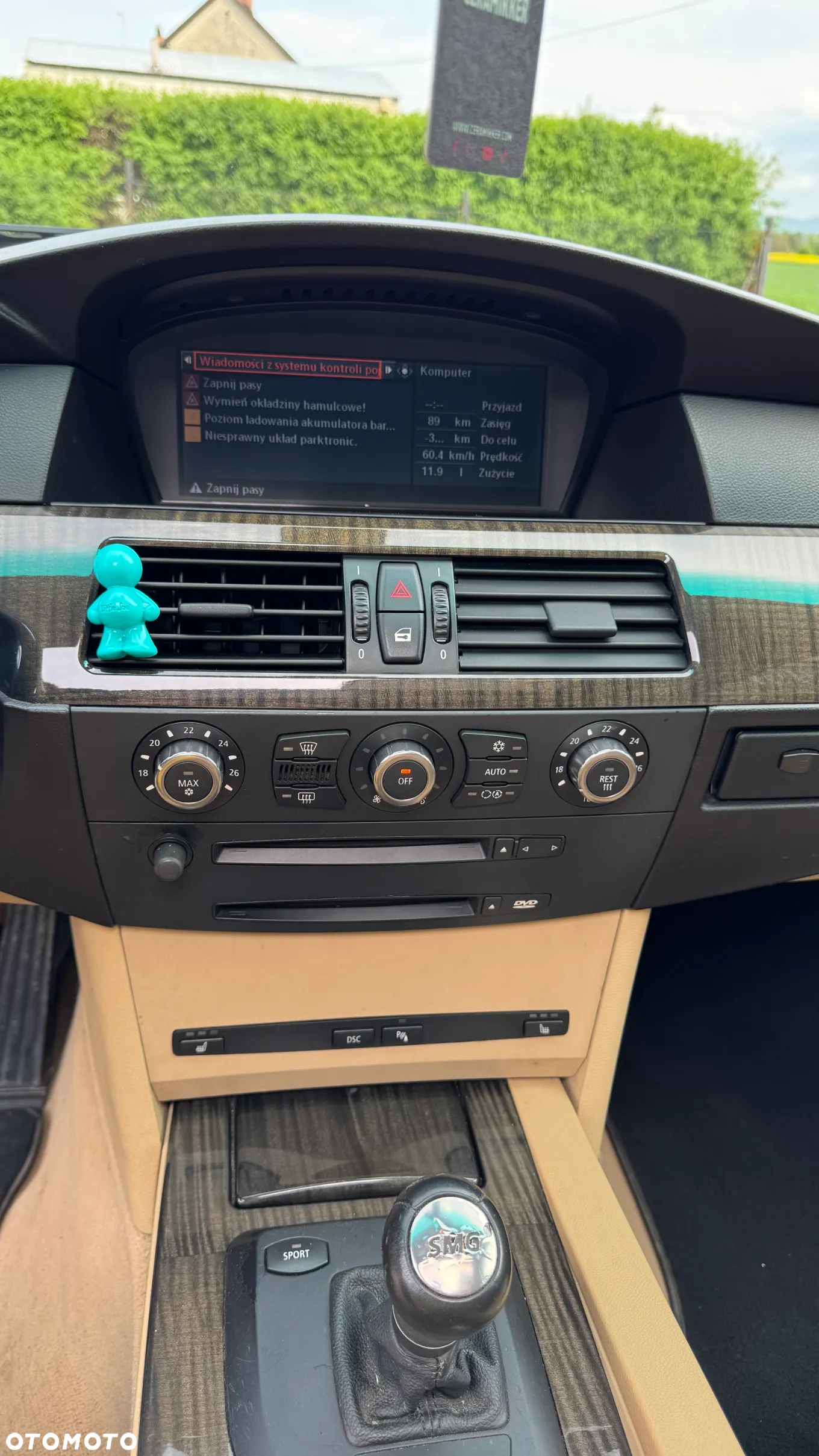 BMW Seria 5 545i - 12
