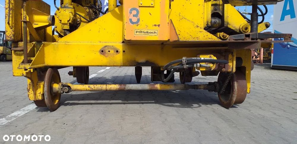 Inny Samojezdna podbijarka torowa PLASSER MINIMA I - 15