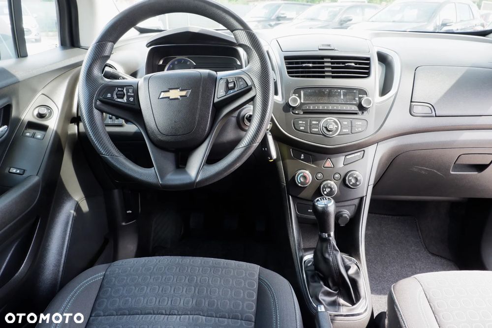 Chevrolet Trax 1.6 LS - 15