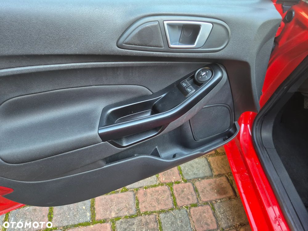 Ford Fiesta - 11