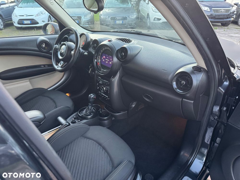 MINI Countryman - 16