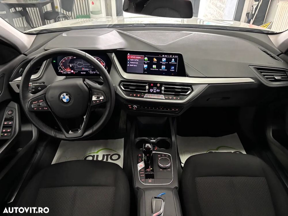 BMW Seria 1 118i Aut. Sport Line - 19