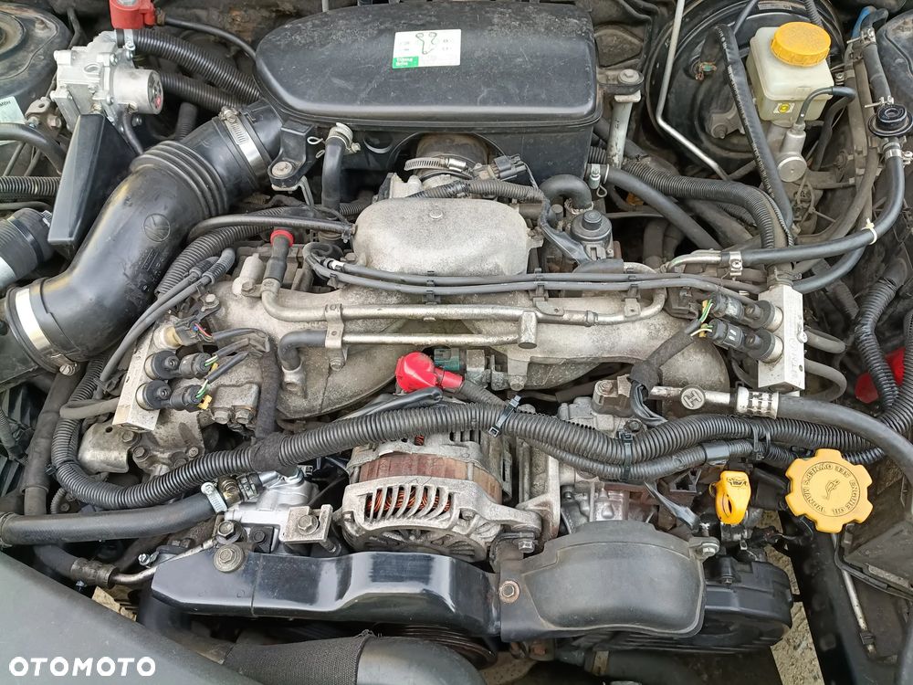 Subaru Outback 2.5 R GL - 13