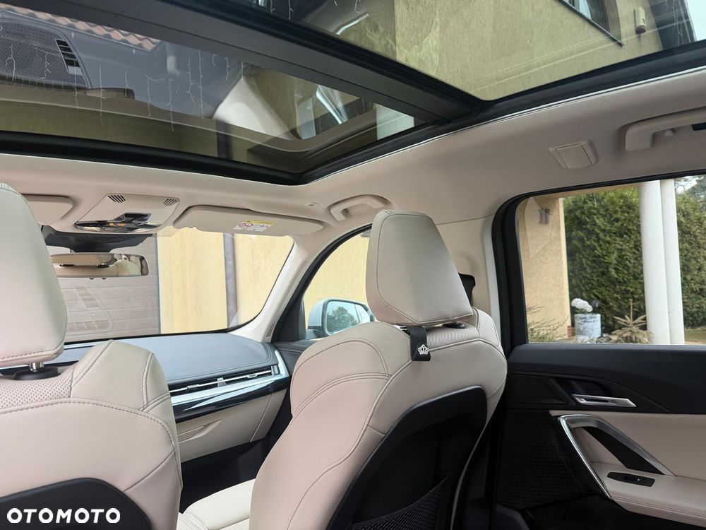 BMW iX1 eDrive20 66.5kWh - 12