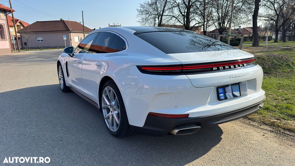 Porsche Panamera - 13