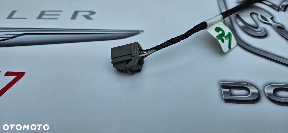 Dodge Durango III LIFT 2021-2025 Kamera cofania w klapę bagażnika 68530334AA - 3