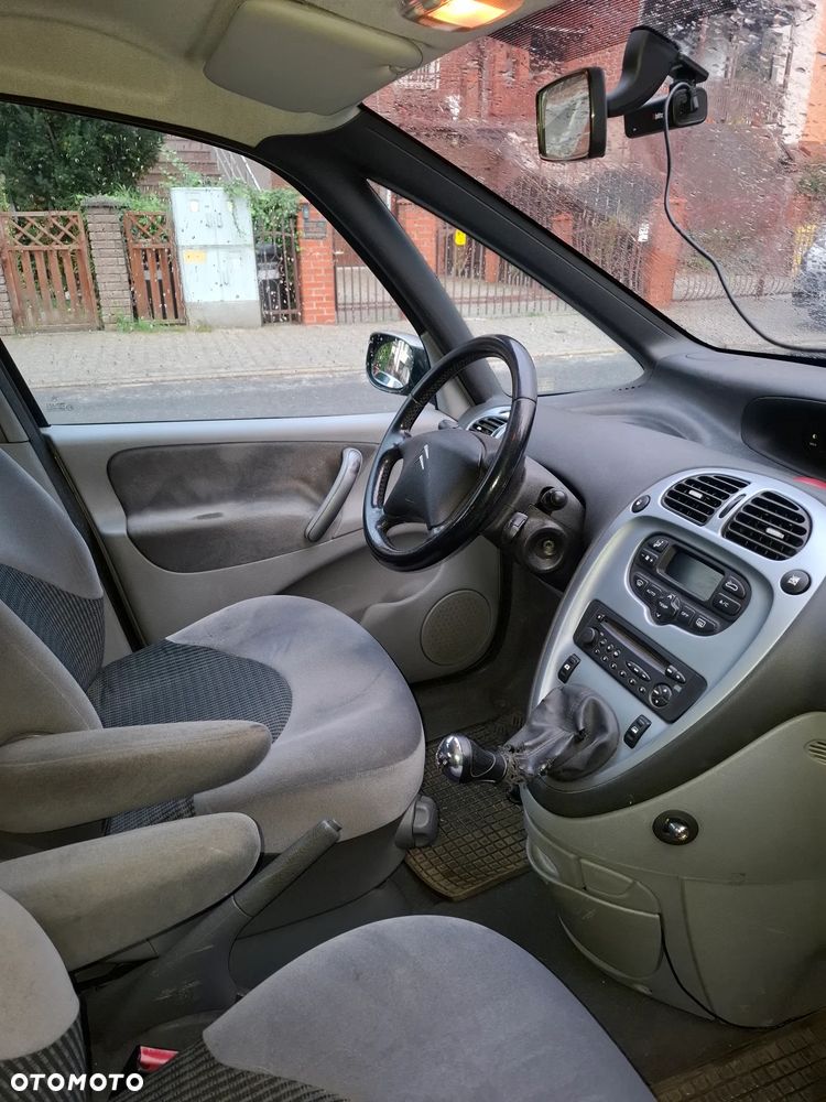 Citroën Xsara Picasso - 17