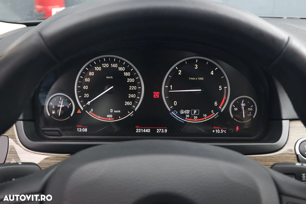 BMW Seria 5 525d Aut. - 19