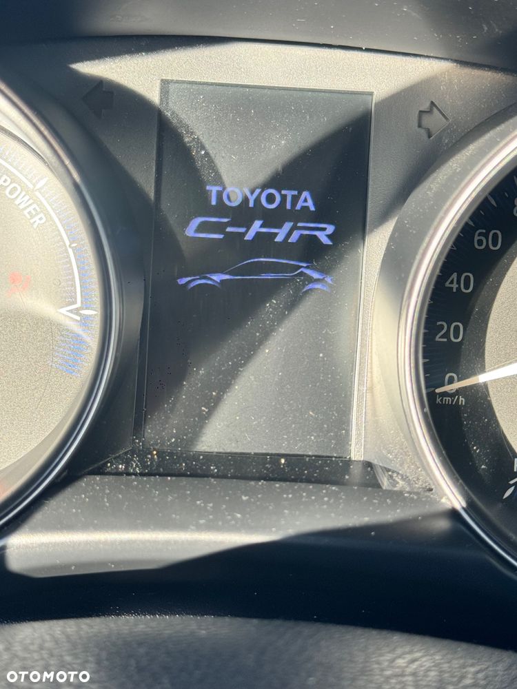 Toyota C-HR 2.0 Hybrid Executive - 18