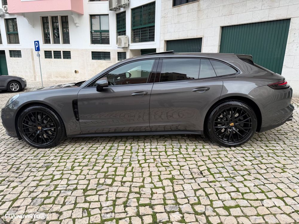 Porsche Panamera Sport Turismo 4 S - 8