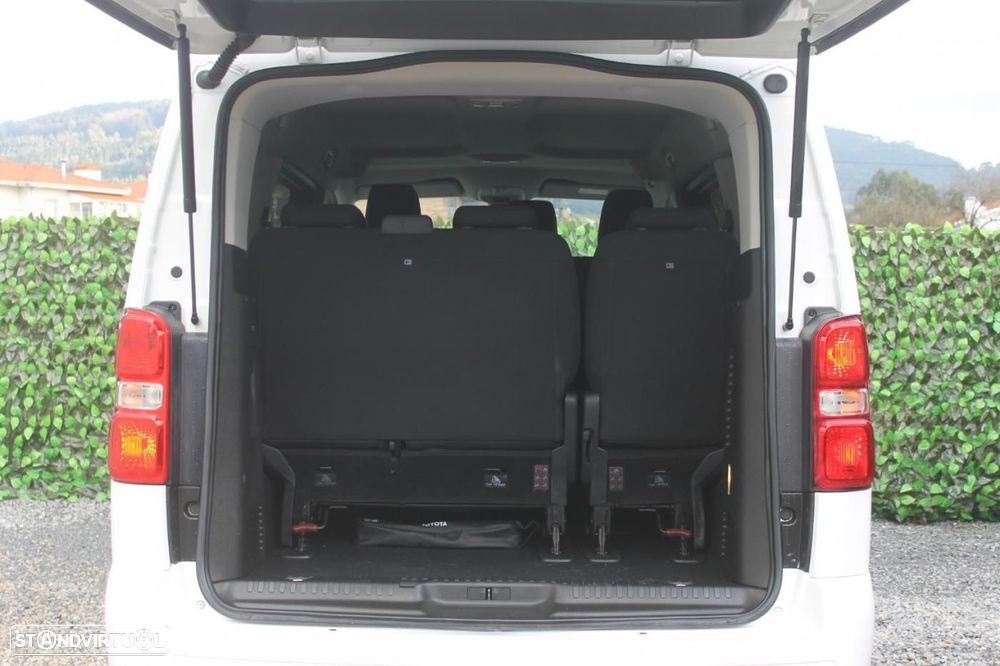 Toyota Proace Verso 1.5 D-4D L1 1.0T Comfort 9L - 22