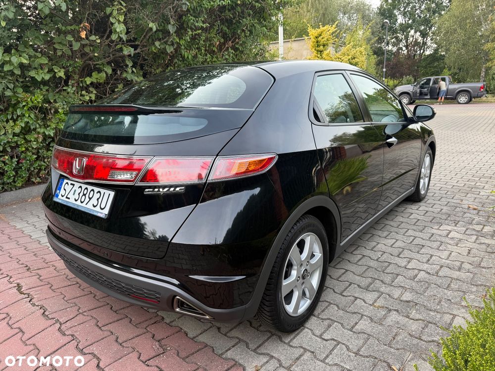 Honda Civic - 4