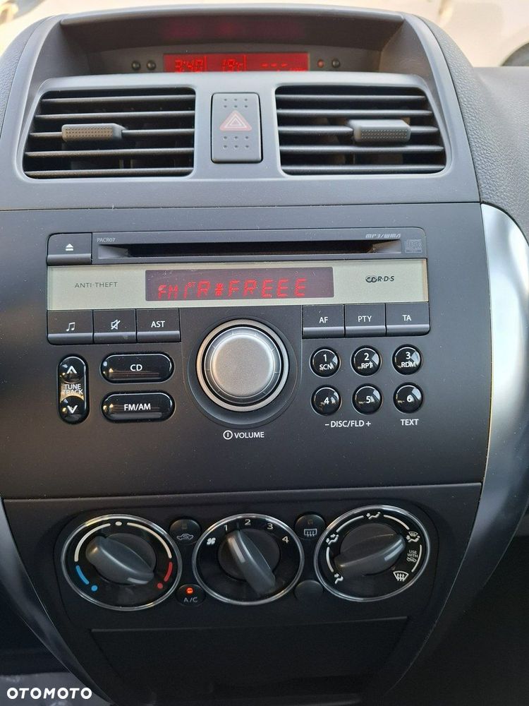 Suzuki SX4 1.9 DDiS DPF 4x2 Comfort - 21