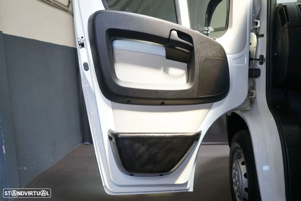 Peugeot Boxer 2.0 BlueHDi 330 L2H2 - 20