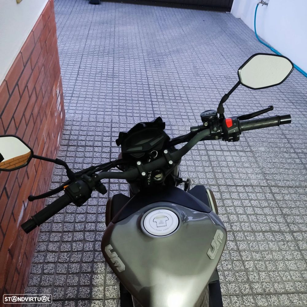 UM XTREET Xtreet RS - 7