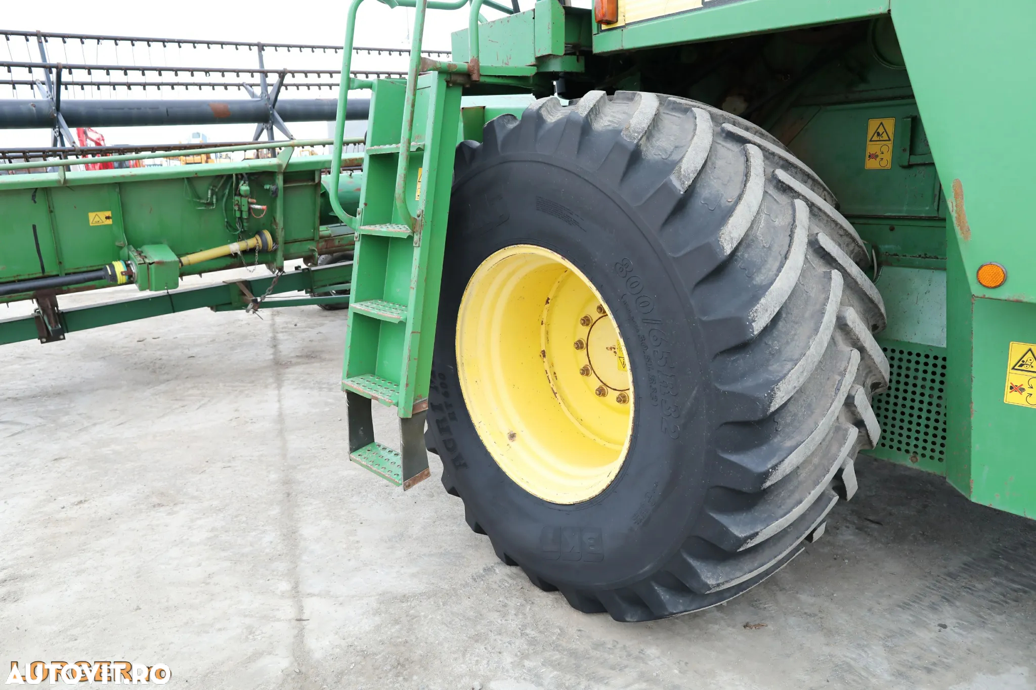 John Deere 2266 - 17