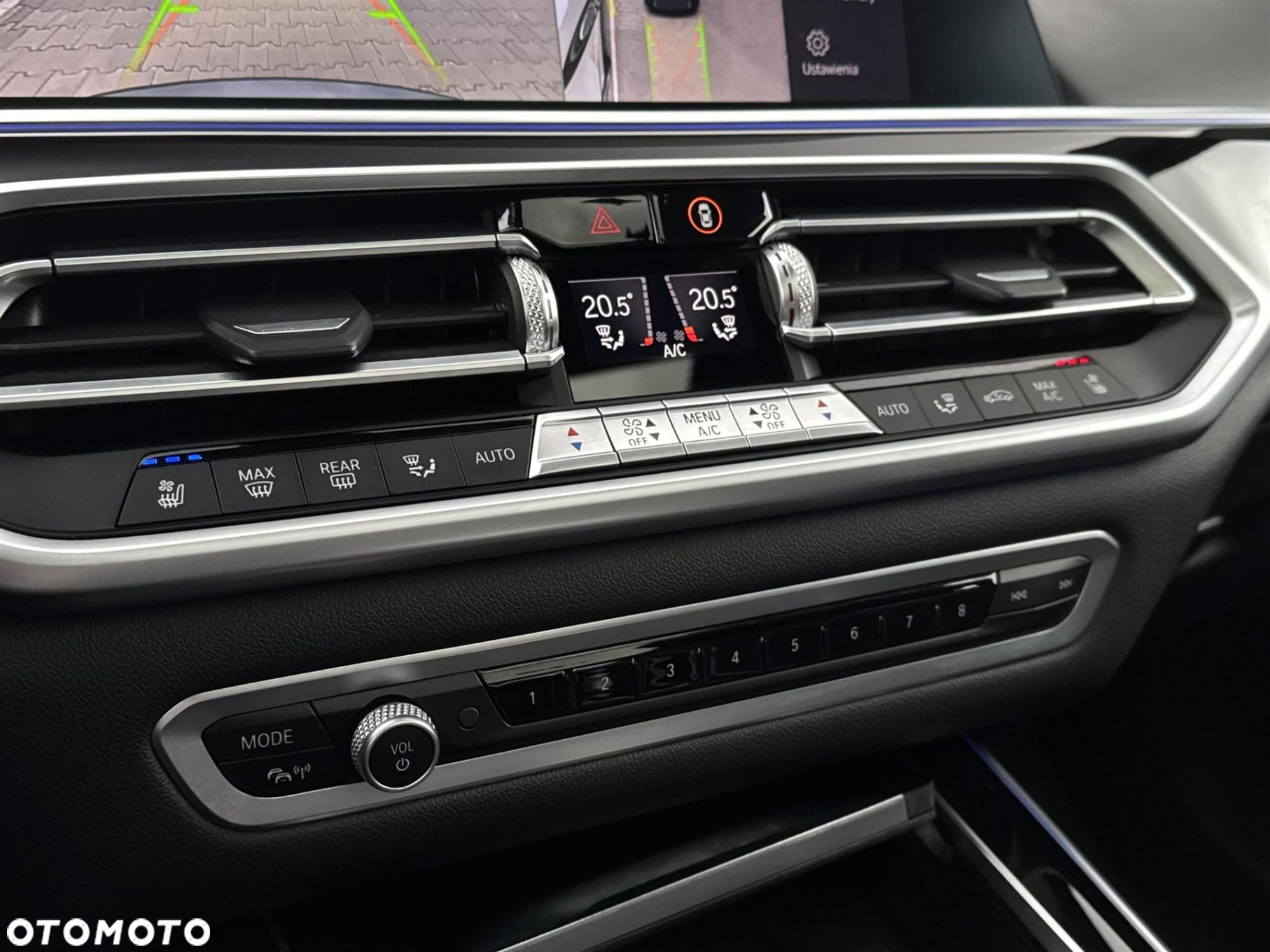 BMW X5 M M50d - 11