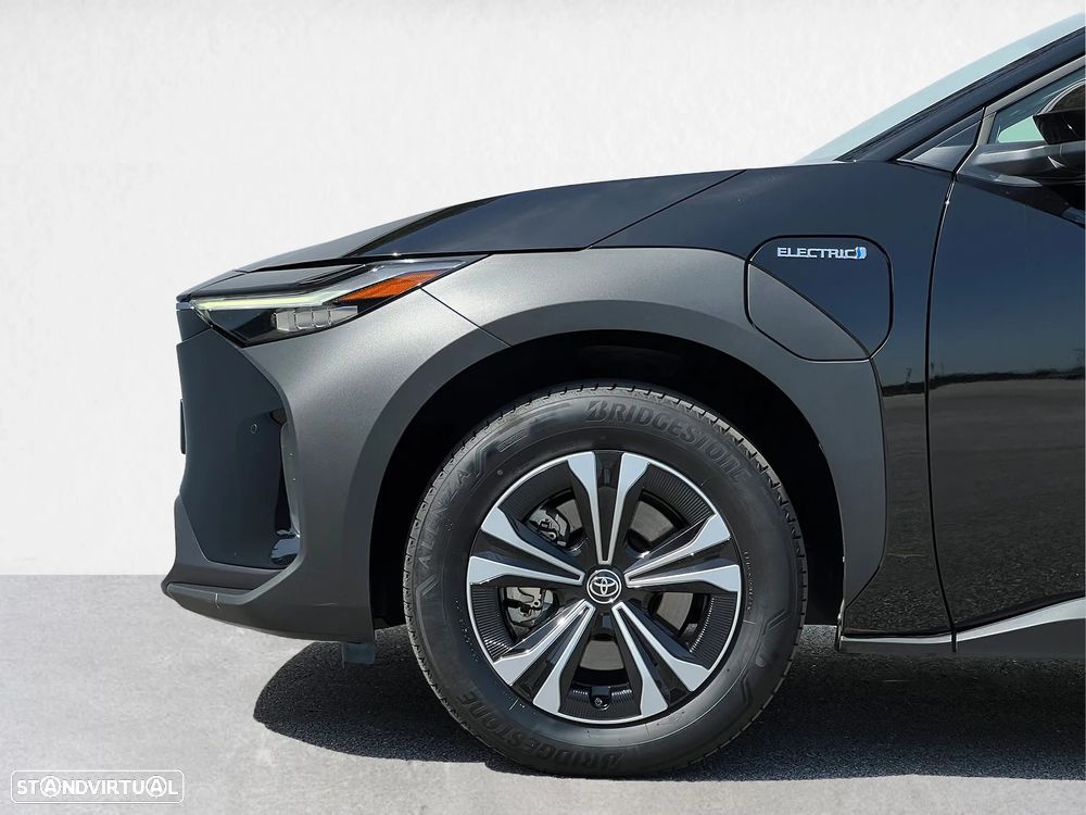 Toyota bZ4X 71,4 kWh Premium - 7