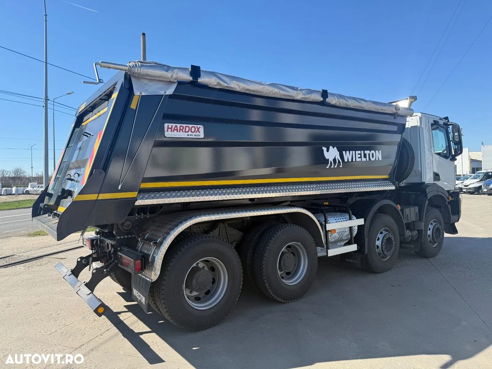 Iveco AD410T46 - 8