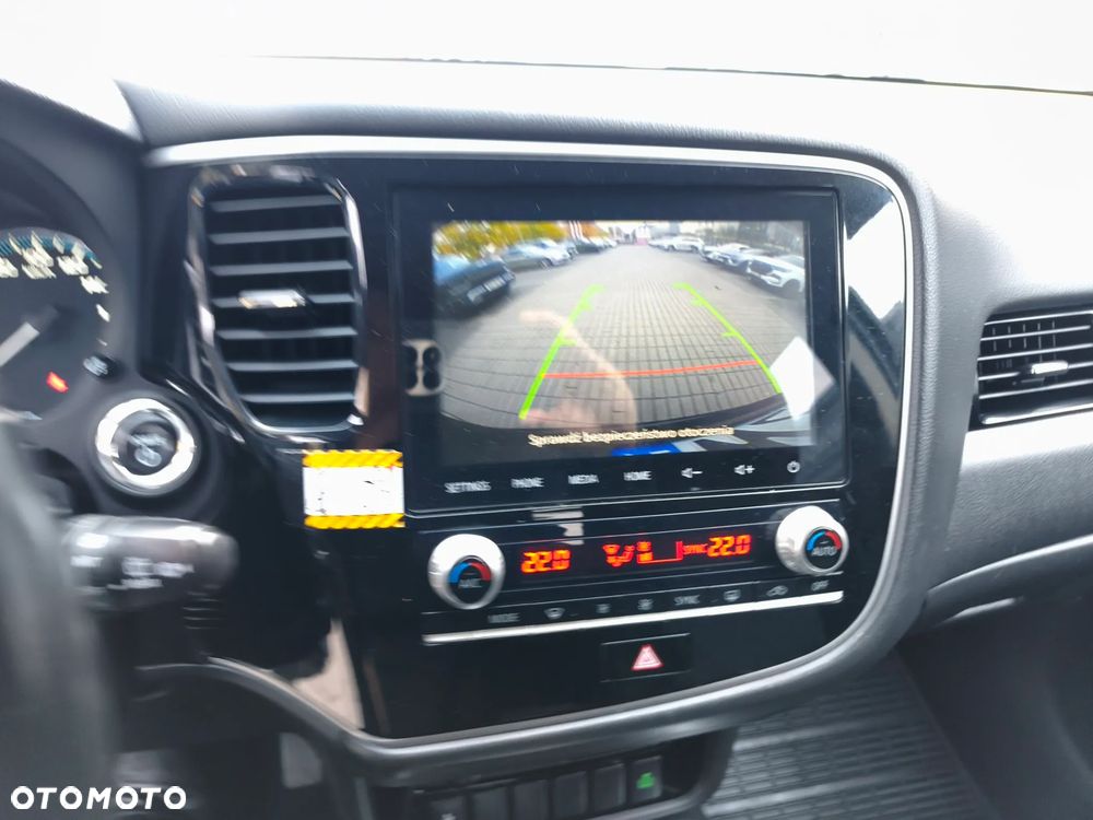 Mitsubishi Outlander 2.4 4WD - 33