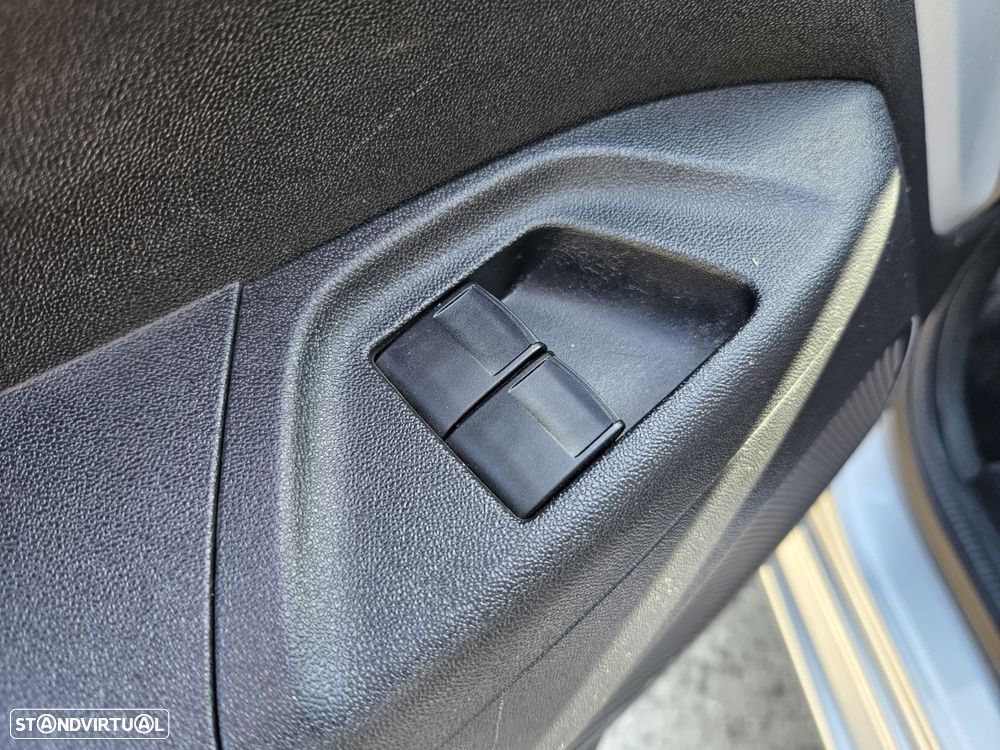 Peugeot 108 1.0 VTi Active - 37