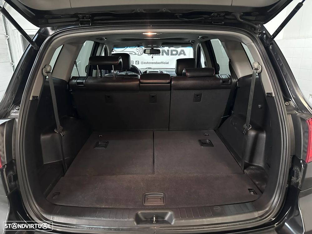 Hyundai Santa Fe 2.2 CRDi 7Wagon Cruise - 13