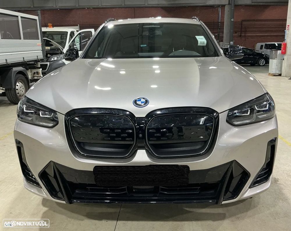 BMW iX3 M Sport Inspiring - 12