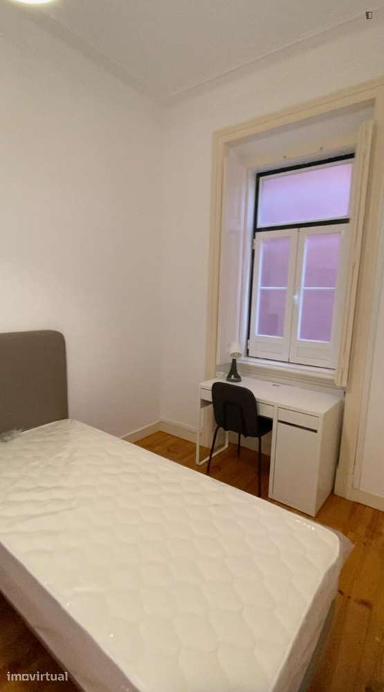 Quarto - localizado em Alcântara Lisbon - Grande imagem: 4/17