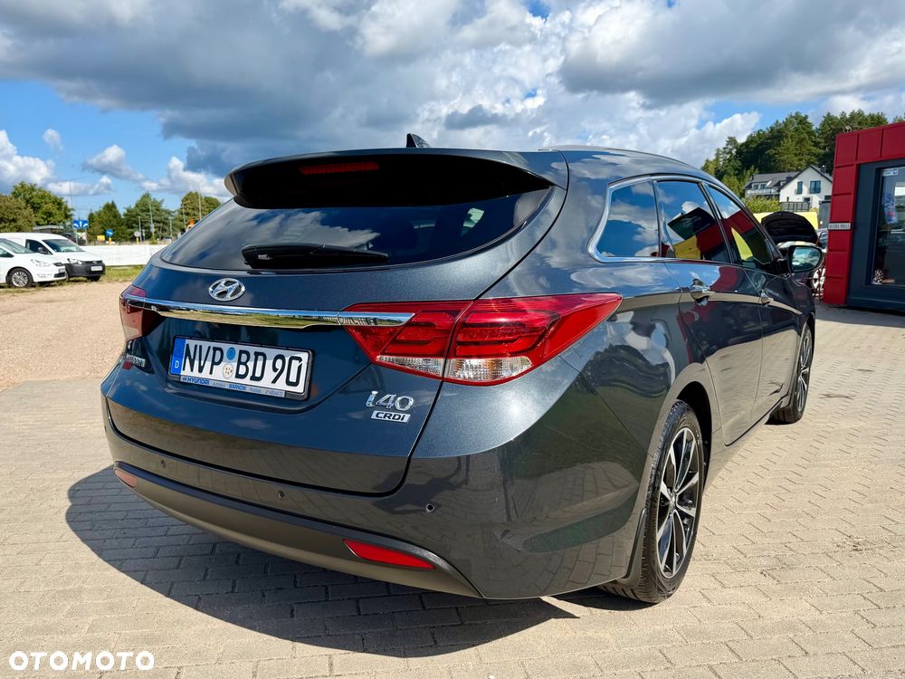 Hyundai i40 Kombi 1.7 CRDi Premium - 4