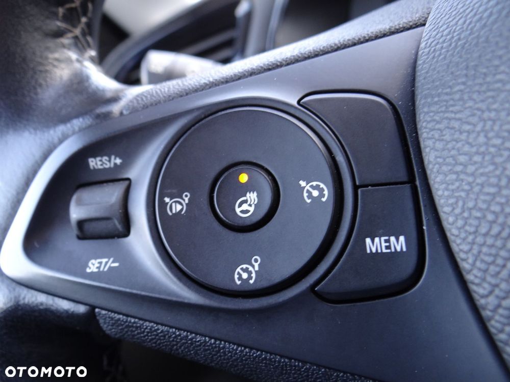 Opel Corsa 1.2 Elegance S&S - 8