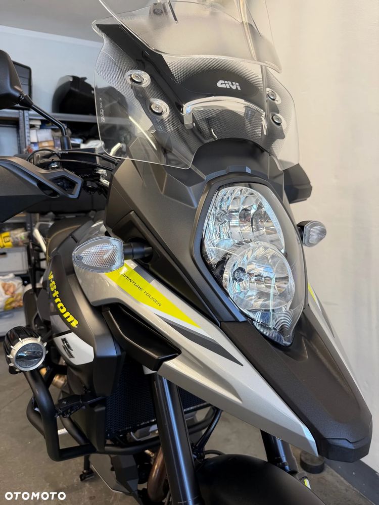 Suzuki V-STROM - 34