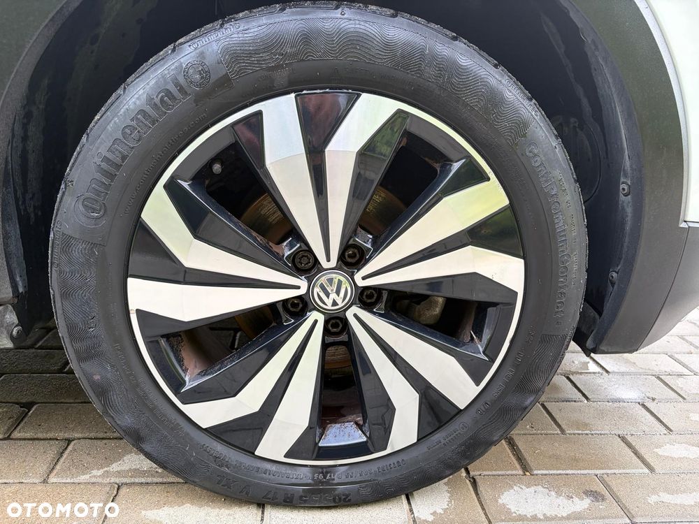 Volkswagen T-Cross - 31