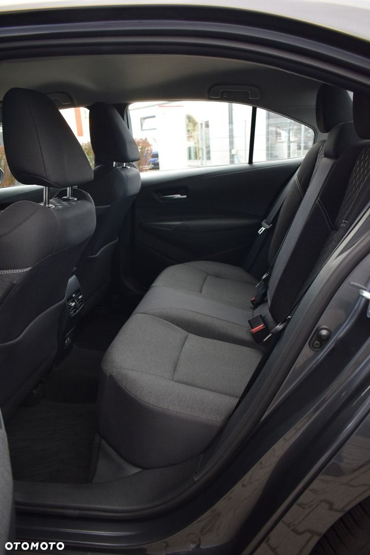 Toyota Corolla - 15