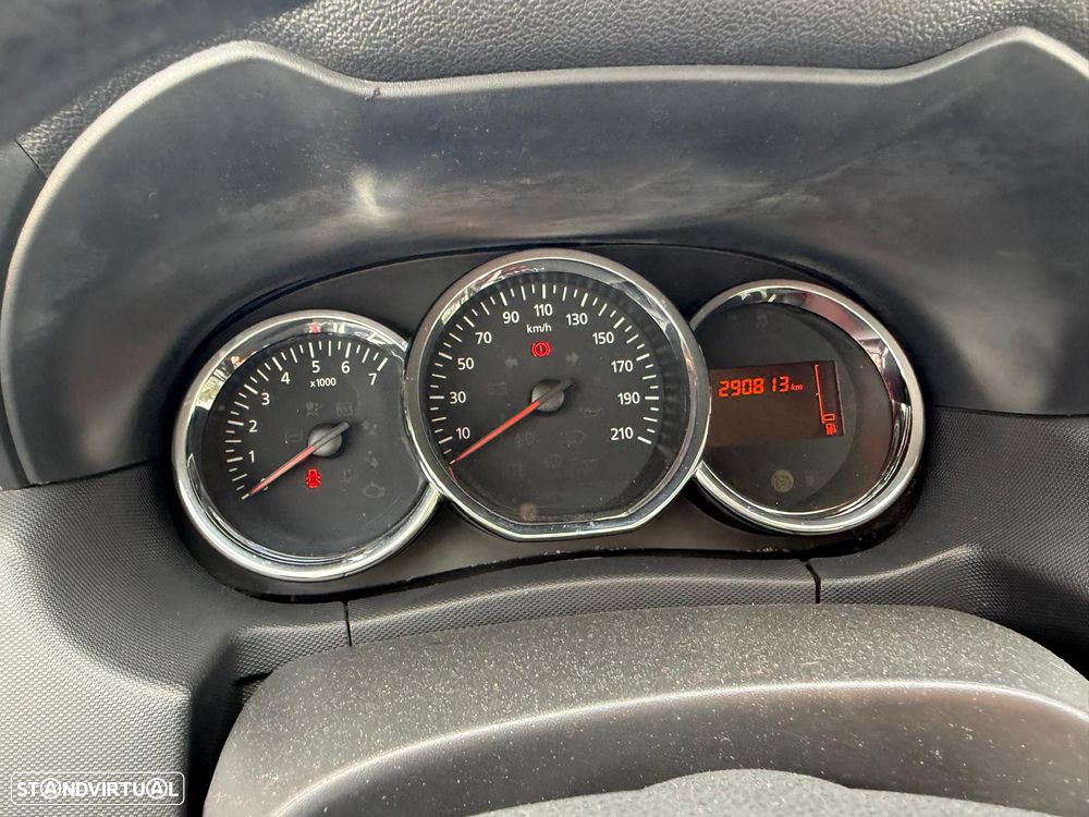 Dacia Duster 1.5 dCi SL Urban Explorer 4WD - 19